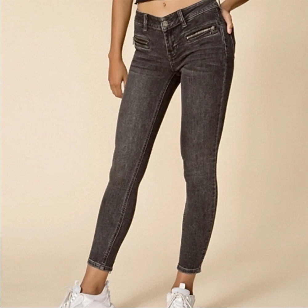 FREE PEOPLE DENIM GRAY WASHED SKINNY LOW RISE ANKLE ZIP MOTO JEANS SIZE 27